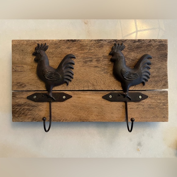 Towel, Coat or Leash Hanger - Picture 1 of 7